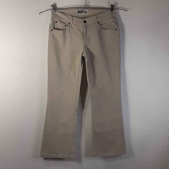 Signature by Levi Strauss Tan Low-Rise Bootcut 6P - Picture 3 of 16